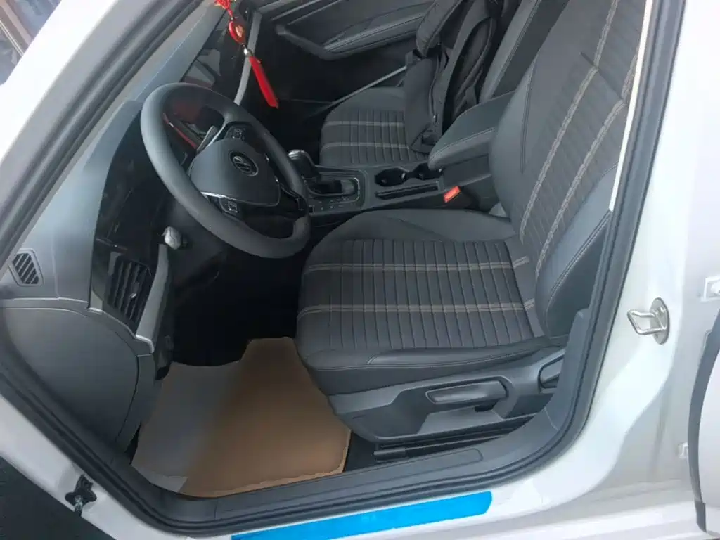 Volkswagen Lavida — миниатюра 15
