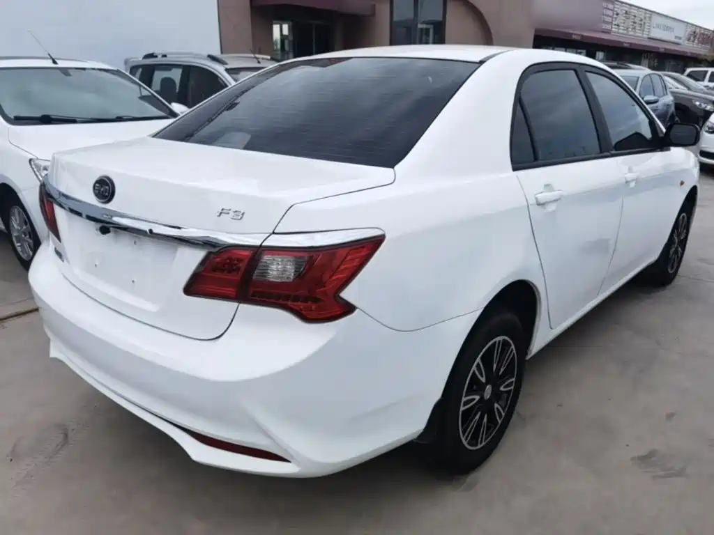 BYD F3 — миниатюра 7