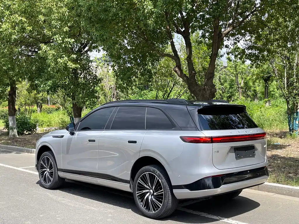 XPeng G9 — миниатюра 15