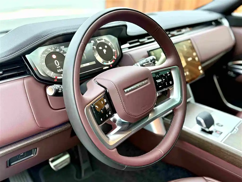 Land Rover Range Rover — миниатюра 10