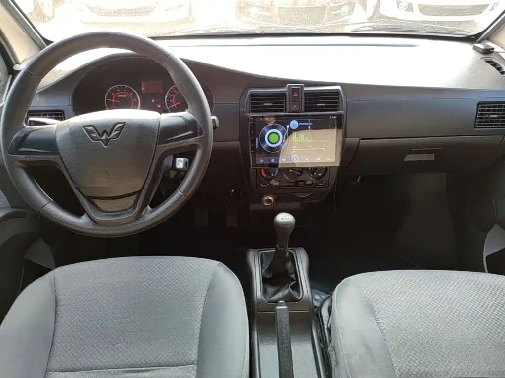 Wuling Rongguang — миниатюра 10