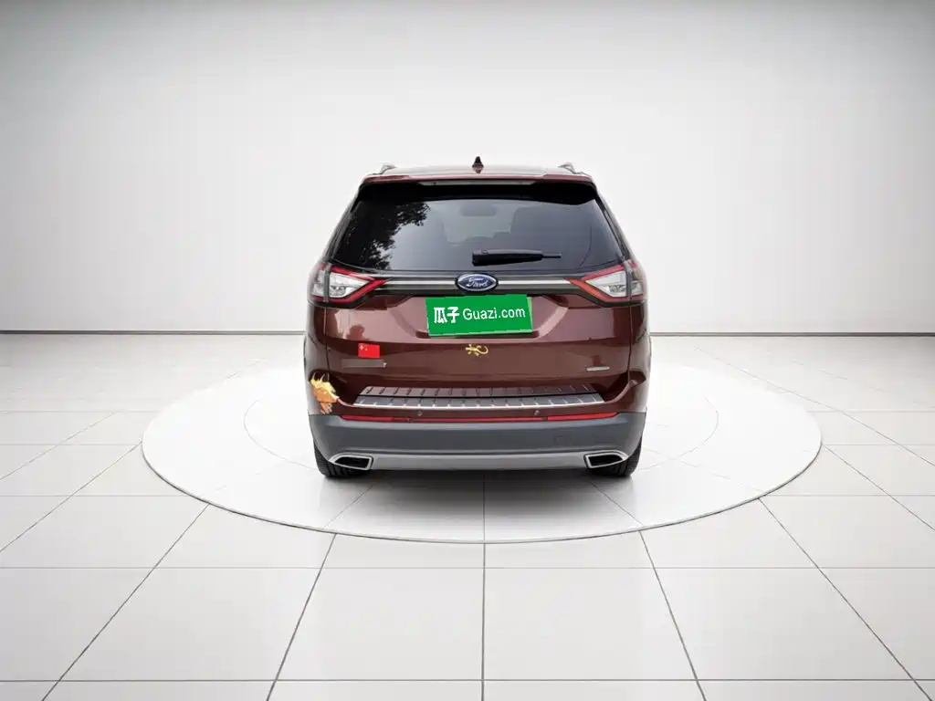 Ford Edge — миниатюра 3
