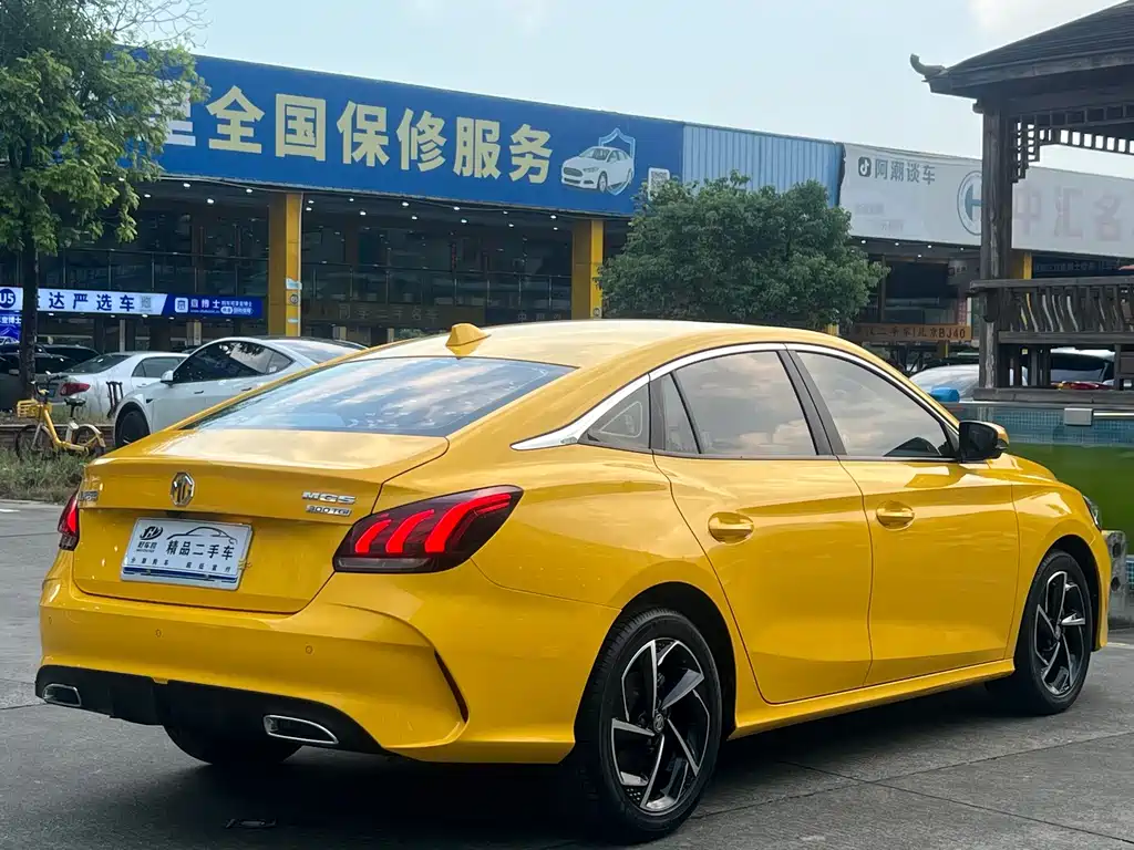 MG MG5 — миниатюра 7
