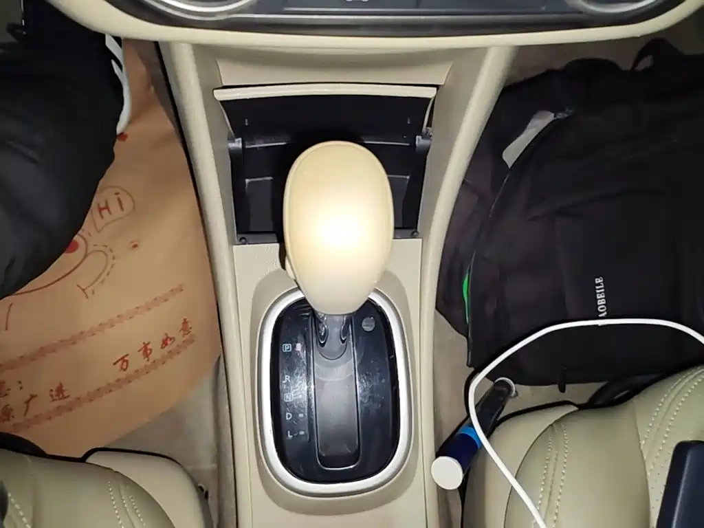 Nissan Sylphy — миниатюра 14