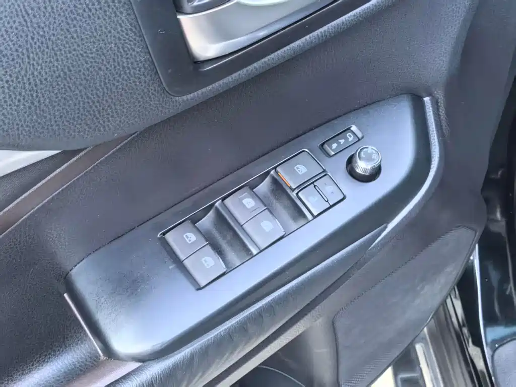 Toyota Highlander — миниатюра 13