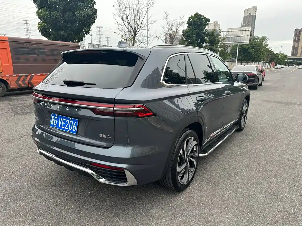 Geely Xingyue L — миниатюра 11