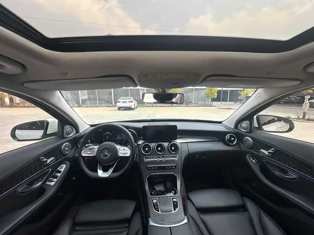 MERCEDES-BENZ C CLASS