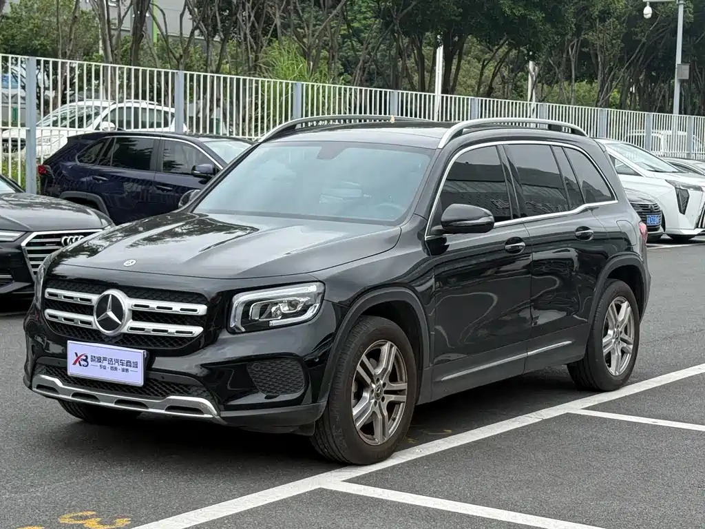 Mercedes-Benz GLB — миниатюра 4