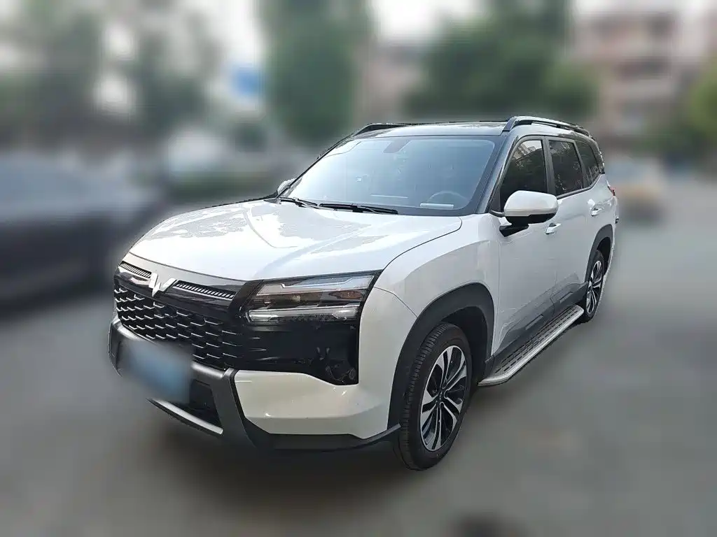 Wuling Xingguang 560