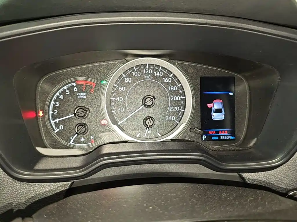 Toyota Corolla — миниатюра 12