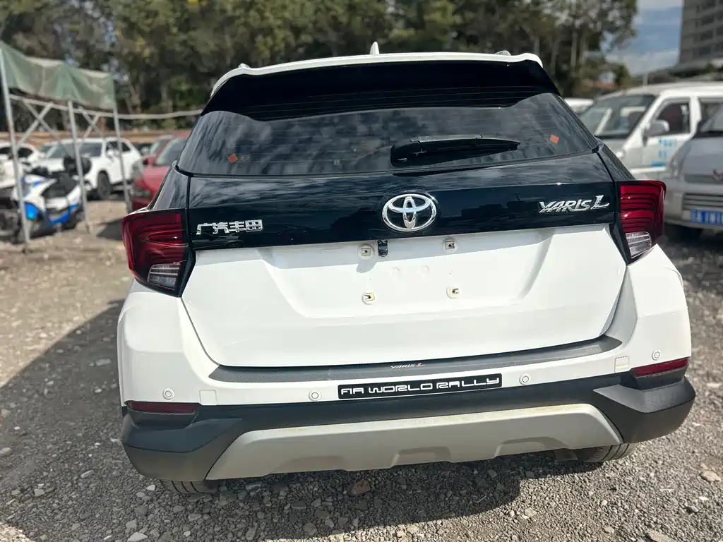 TOYOTA YARIS L ZHIXUAN