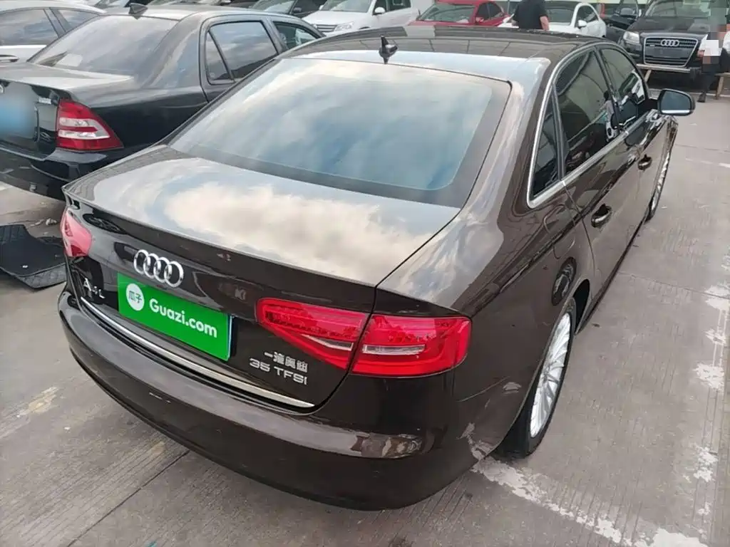 Audi A4L — миниатюра 7