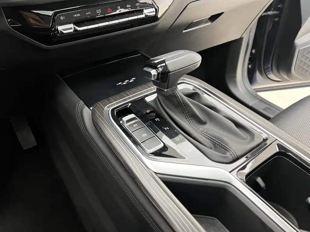 WULING WULING JIACHEN