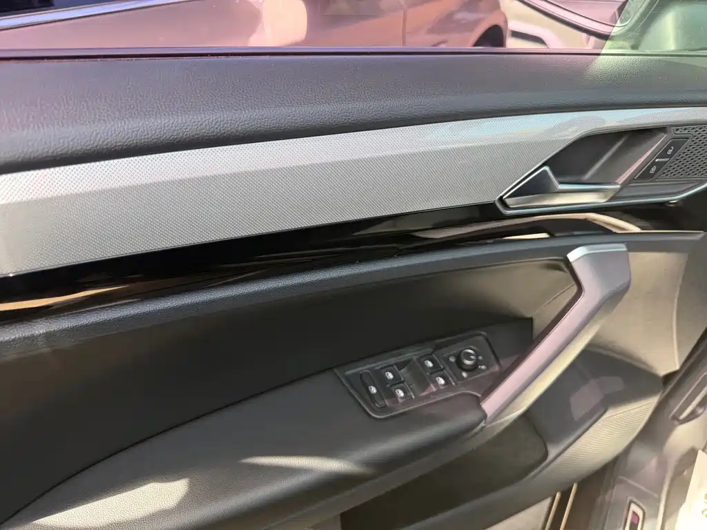 Volkswagen Tayron — миниатюра 4