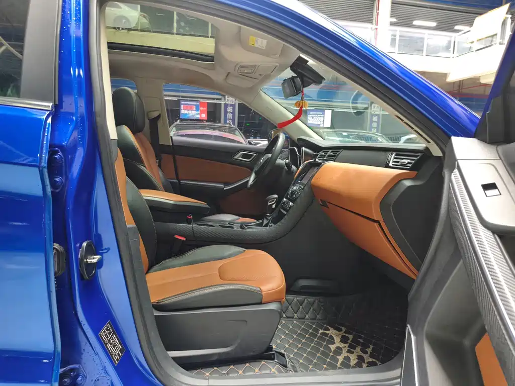JMC Yusheng S330 — миниатюра 13