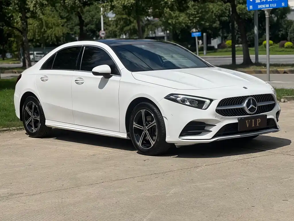 Mercedes-Benz A-Class — миниатюра 3