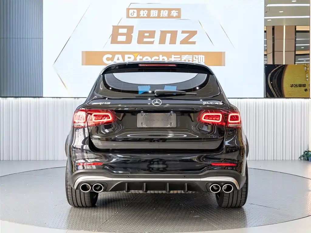 MERCEDES-BENZ GLC AMG