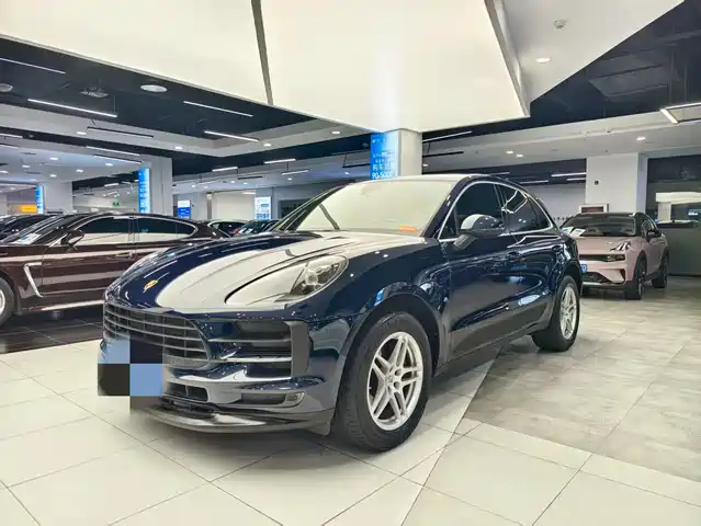 PORSCHE MACAN 2019