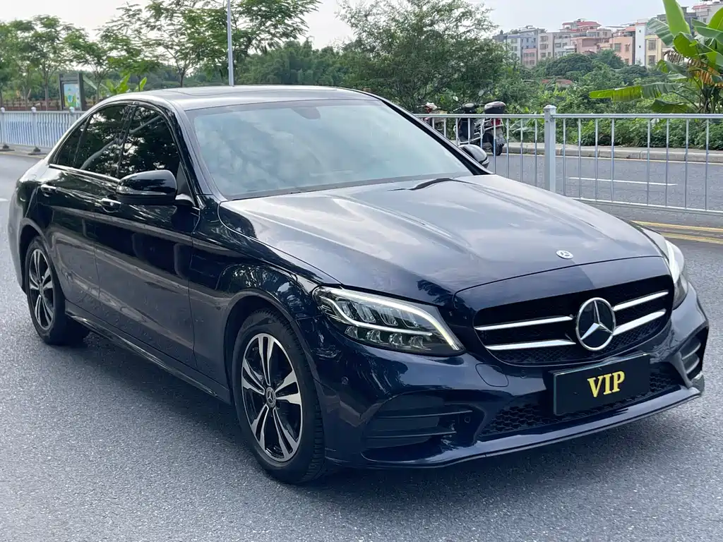 Mercedes-Benz C-Class 2019