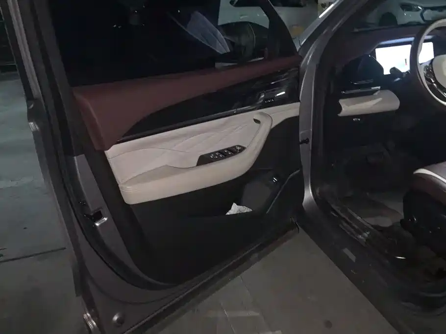 Geely Xingyue L — миниатюра 7