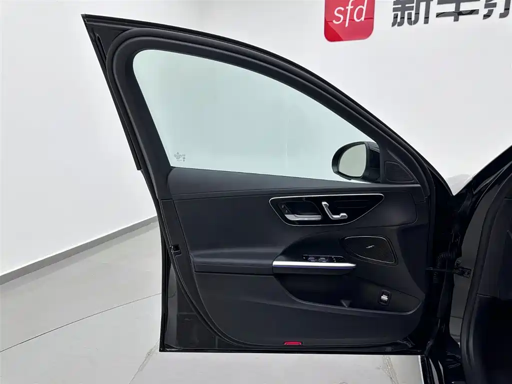 Mercedes-Benz C-Class C 2024 C 260 L