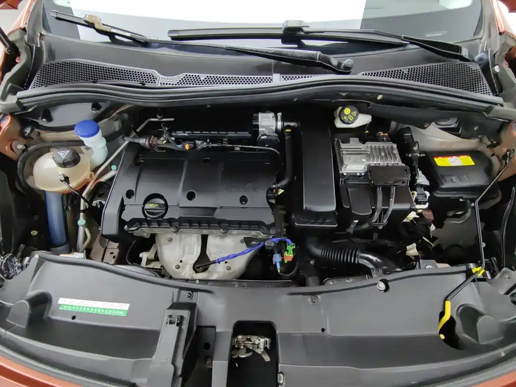 Peugeot 2008 — миниатюра 6
