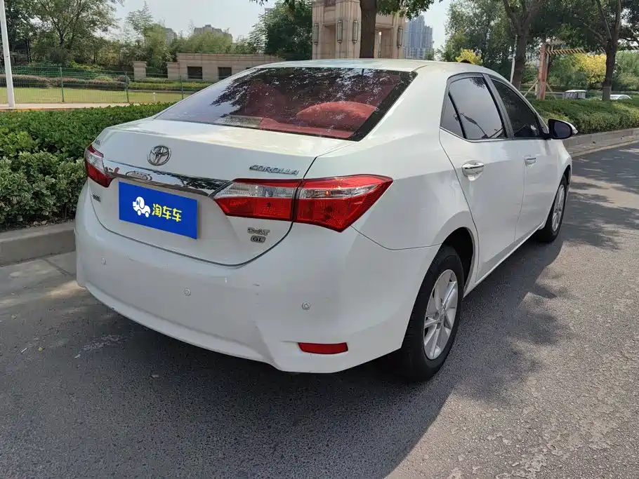 Toyota Corolla — миниатюра 3