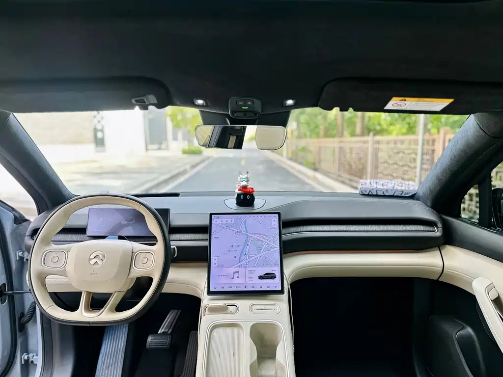 NIO ES6 — миниатюра 13