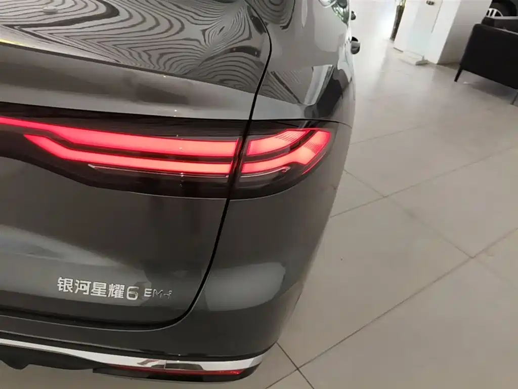 Geely Galaxy Galaxy 6 6 2026 125km