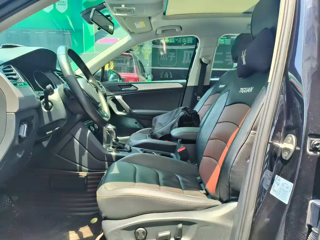 Volkswagen Tiguan L — миниатюра 5