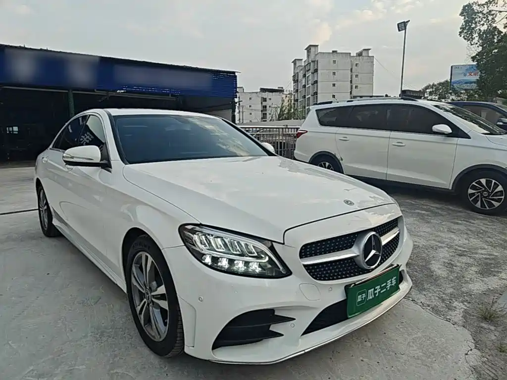 Mercedes-Benz C-Class — миниатюра 4