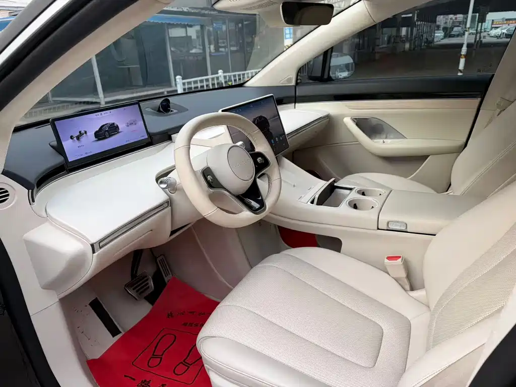 Luxeed R7 2024 802km Max