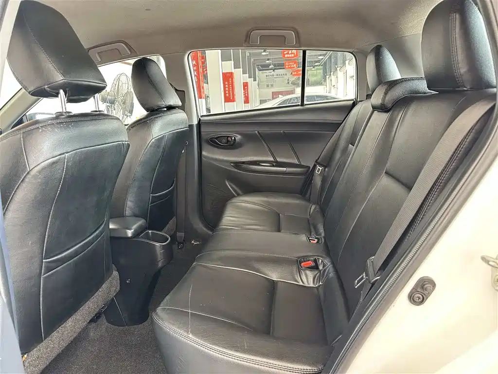 TOYOTA YARIS L ZHIXUAN