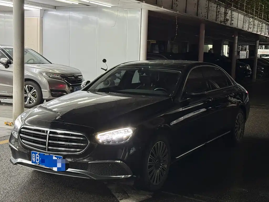 Mercedes-Benz E-Class 2023