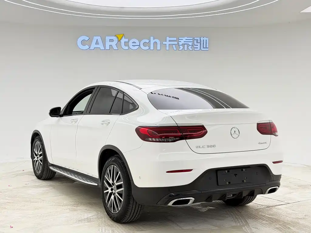Mercedes-Benz GLC 2020 GLC 300 4MATIC SUV