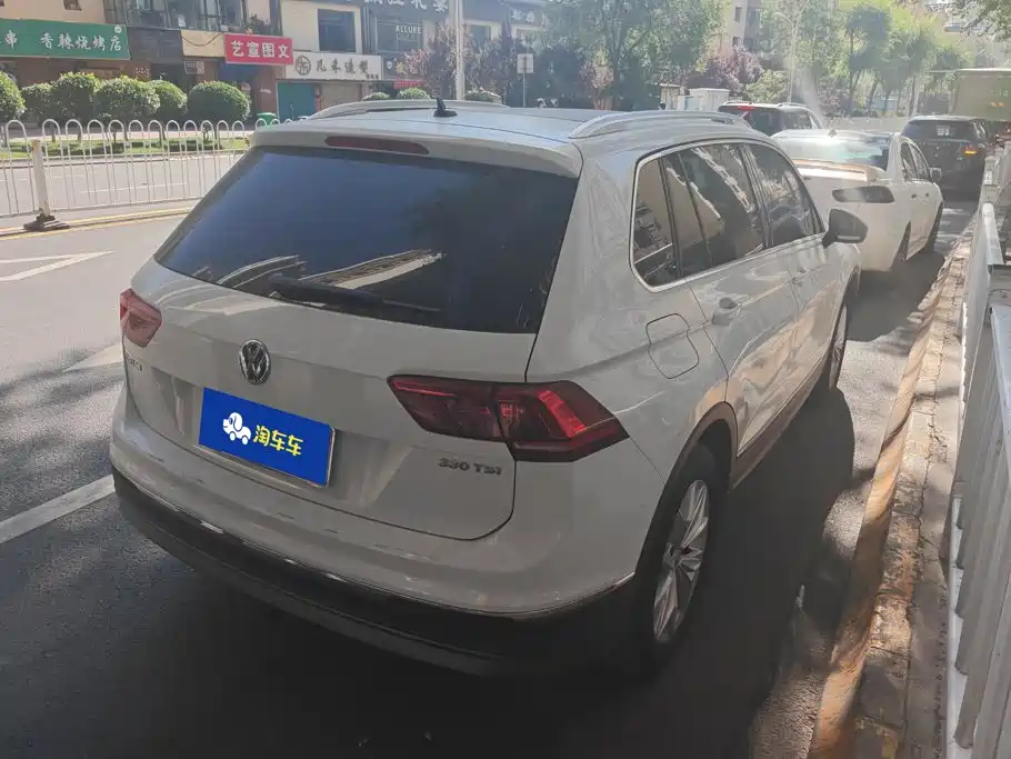 Volkswagen Tiguan — миниатюра 3