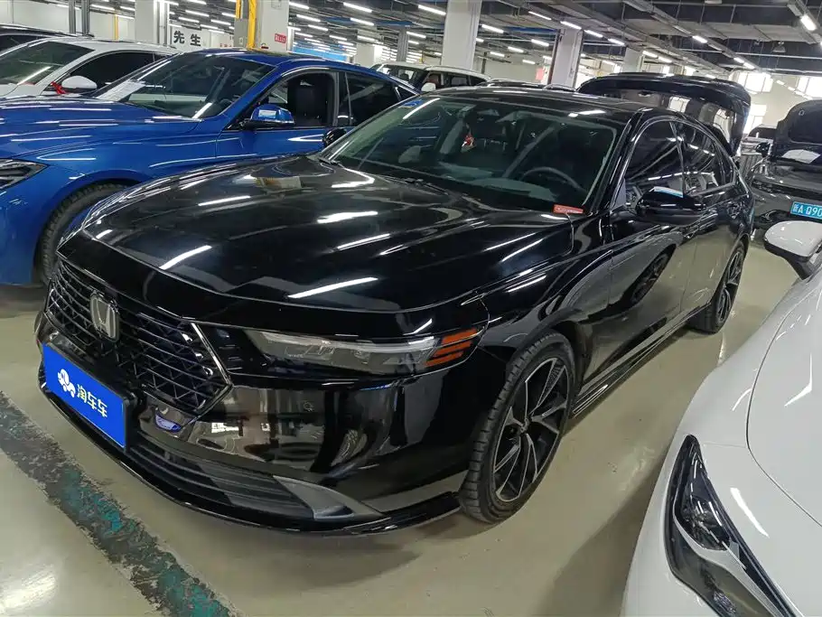 Купить Honda Accord