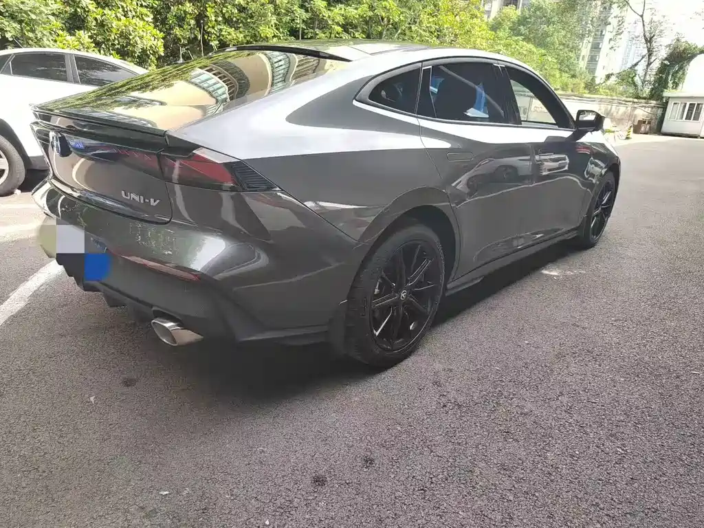 Changan UNI-V — миниатюра 9