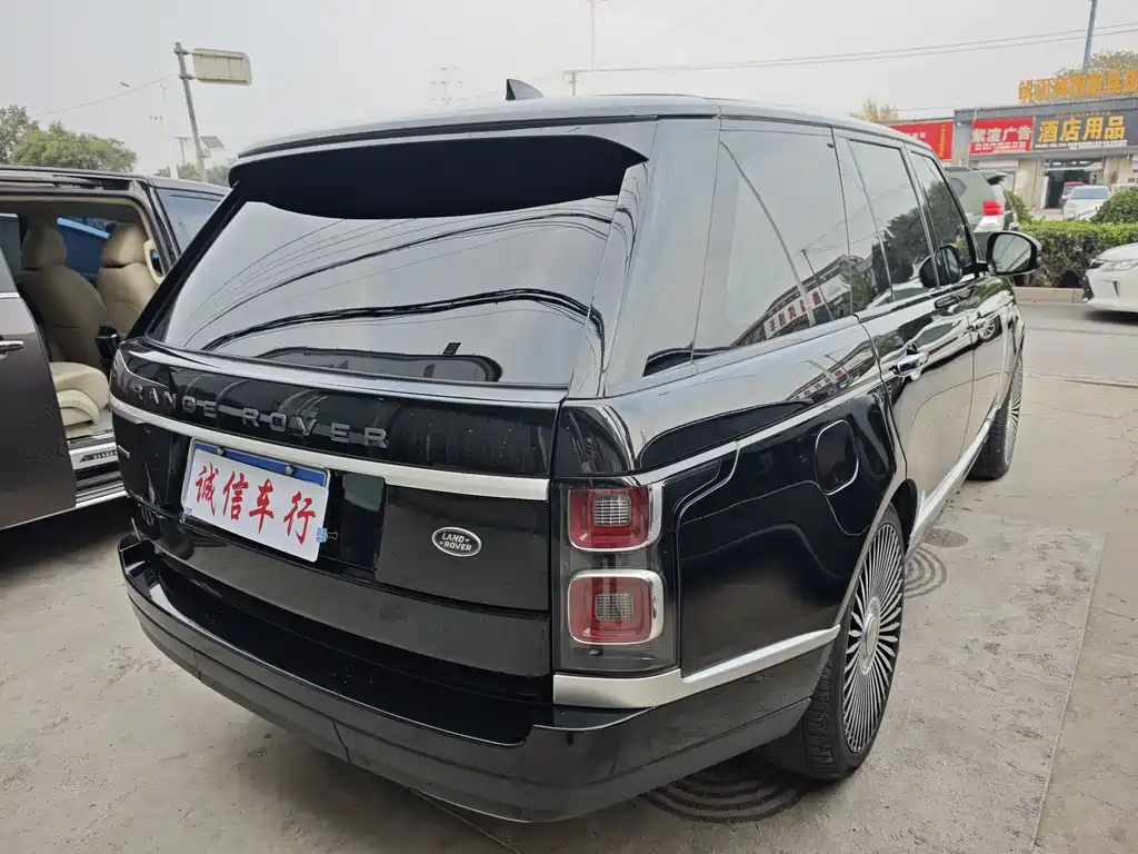 LAND ROVER RANGE ROVER