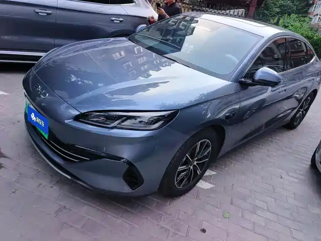 2025 BYD Seal