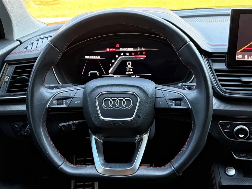 AUDI Q5L