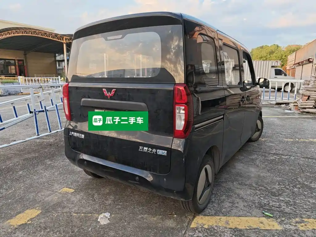 Wuling Zhiguang EV — миниатюра 4