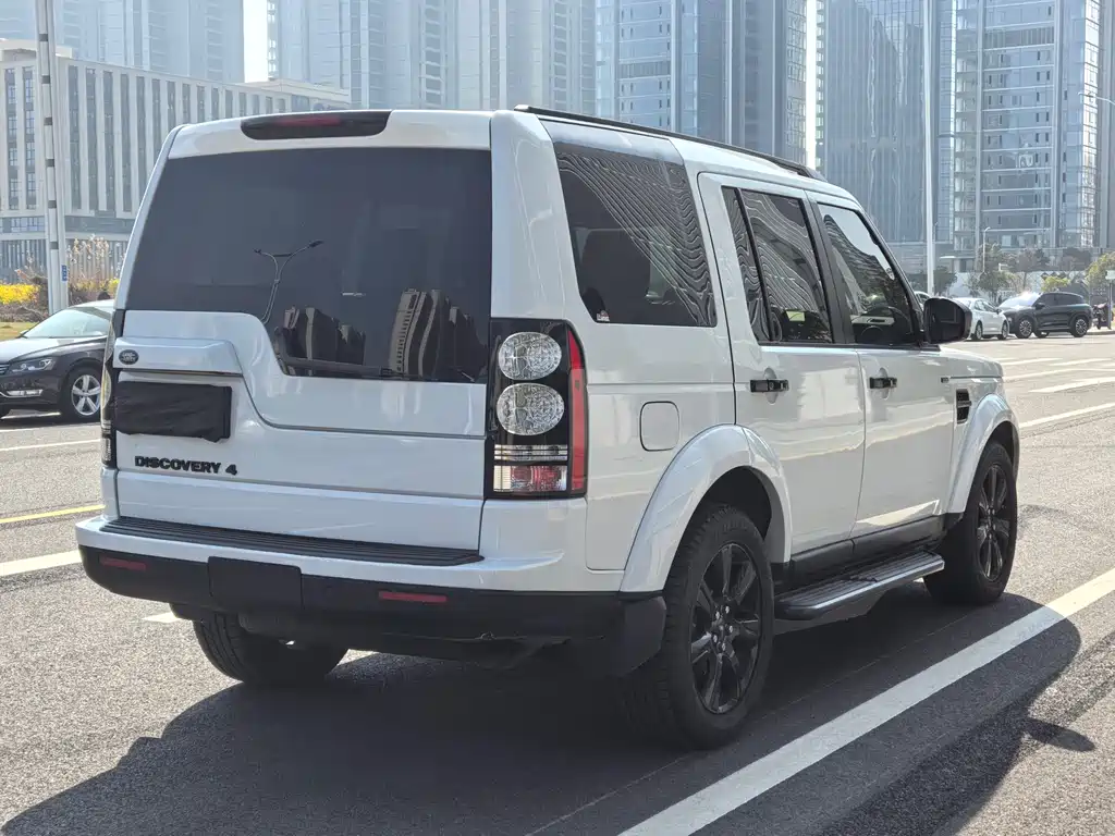 Land Rover Discovery 2015 3.0 SC V6 SE