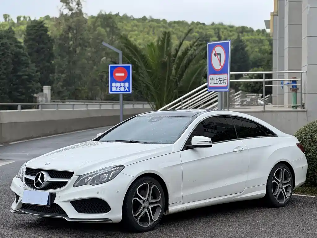 Mercedes-Benz E-Class (Import) 2015