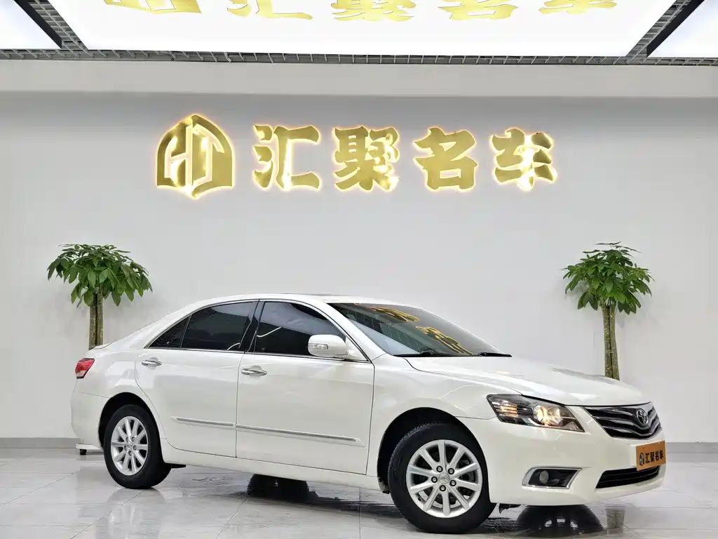Toyota Camry 2013 200G Luxury