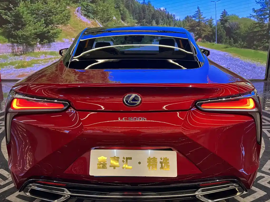 LEXUS LC