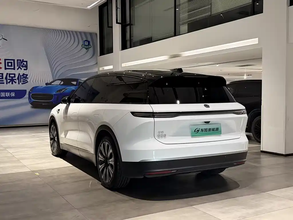 NIO ES8 — миниатюра 9