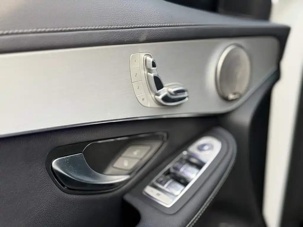 MERCEDES-BENZ GLC COUPE