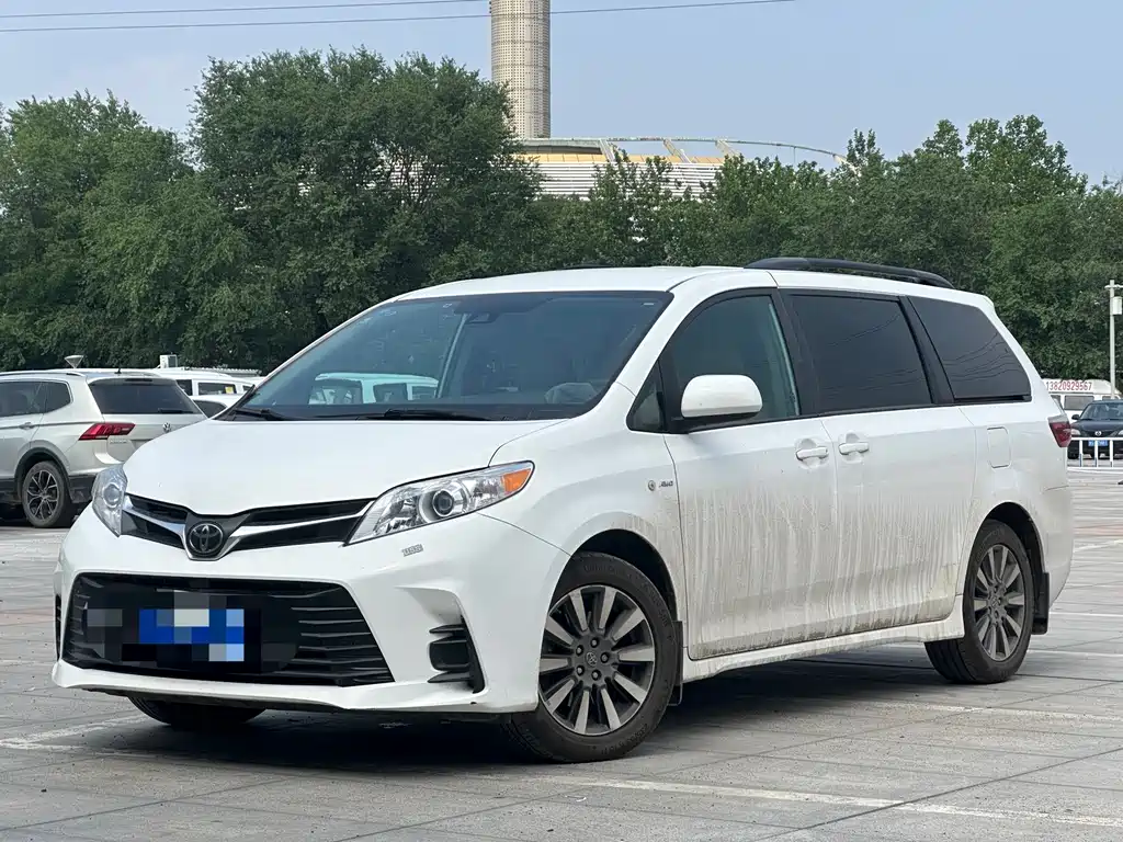 Toyota Sienna 2015 3.5L 4WD L