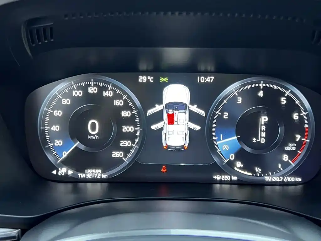 Volvo XC60 — миниатюра 12